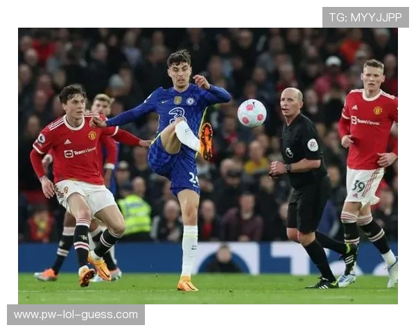 足球明星们退役后都在从事什么职业活动揭秘